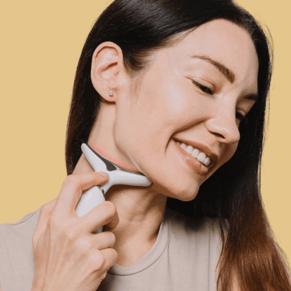 Dermaluxe LED Device